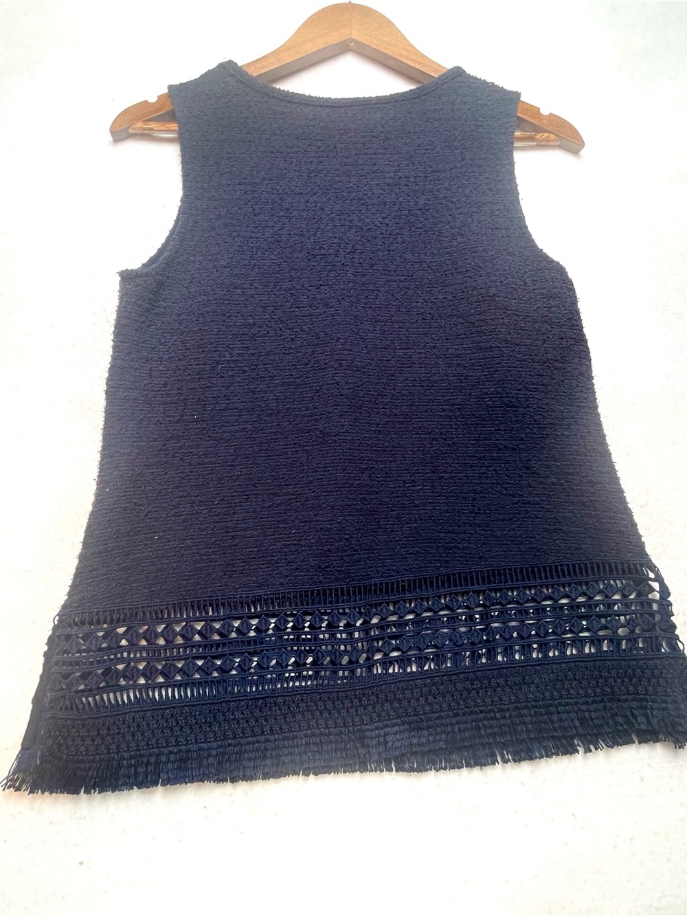Banana Republic Navy Crochet-Trim Sleeveless Tank - Picture 2 of 7